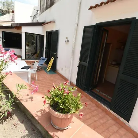 Casa Annali - House And Garden By The Amalfi Coast Semesterbostad Maiori