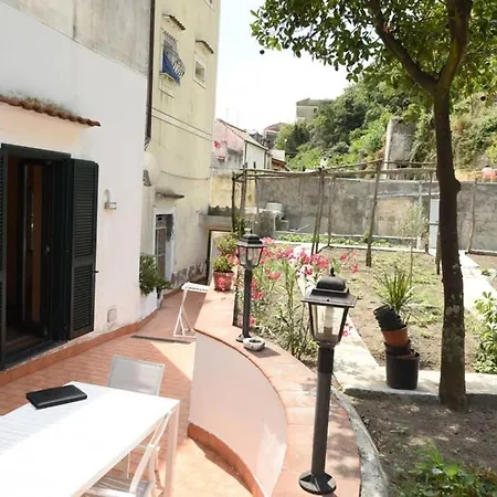 Semesterbostad Casa Annali - House And Garden By The Amalfi Coast